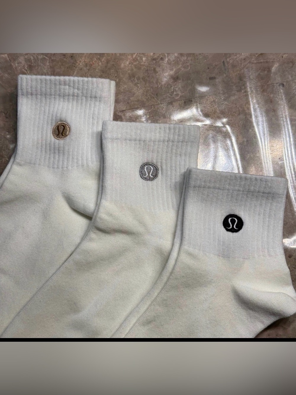 New Women’s Lululemon Athletica short Socks Daily Stride Ribbed Crew Length